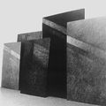 Διοχάντη, Χωρίς τίτλο, 1982, (λεπτομέρεια), ξύλο, χρώματα ακρυλικά και λαδοπαστέλ (μαύρο, γκρίζο, λευκό), διάφορες διαστάσεις, ομαδική έκθεση,  Emerging Images/Europalia 82-Hellas, I.C.C., Αμβέρσα, Βέλγιο