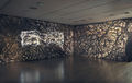 Μαίρη Χρηστέα, 2013, άποψη της βίντεο εγκατάστασης “Across”, John F. Kennedy Gallery, Ελληνοαμερικανική Ένωση, Αθήνα, βιντεοπροβολή σε τυπωμένο σχέδιο, 2,80 x 11 x 6 μ.