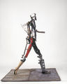 Γιώργος Αυγέρος, Μεταλλικός άνθρωπος, 1997, μέταλλο, πλαστικό, ύψος 1,75 μ.
